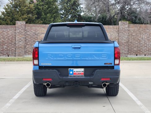 Certified 2025 Honda Ridgeline TrailSport image 7