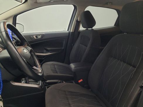 Used 2020 Ford EcoSport SE w/ SE Convenience Package image 17