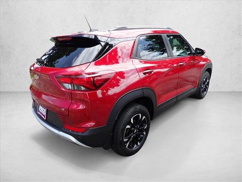 Used 2021 Chevrolet TrailBlazer LT w/ Convenience Package AWD/4WD image 4