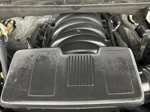 Used 2021 Cadillac Escalade Luxury AWD/4WD image 39