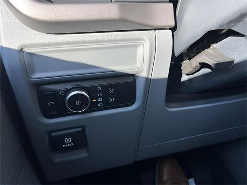 Used 2024 Ford F150 XLT w/ Mobile Office Package image 29