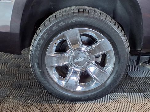 Used 2015 Chevrolet Tahoe LTZ AWD/4WD image 7