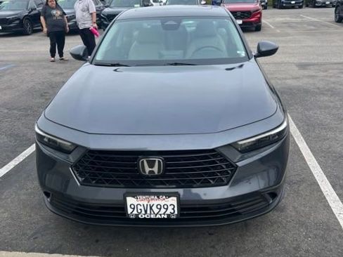 Used 2023 Honda Accord EX image 11