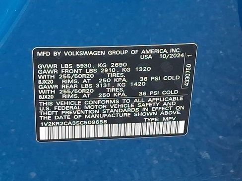 Certified 2025 Volkswagen Atlas SE w/ Panoramic Sunroof Package AWD/4WD image 27