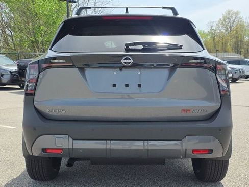 New 2026 Nissan Kicks SR w/ Illumination Package AWD/4WD image 14
