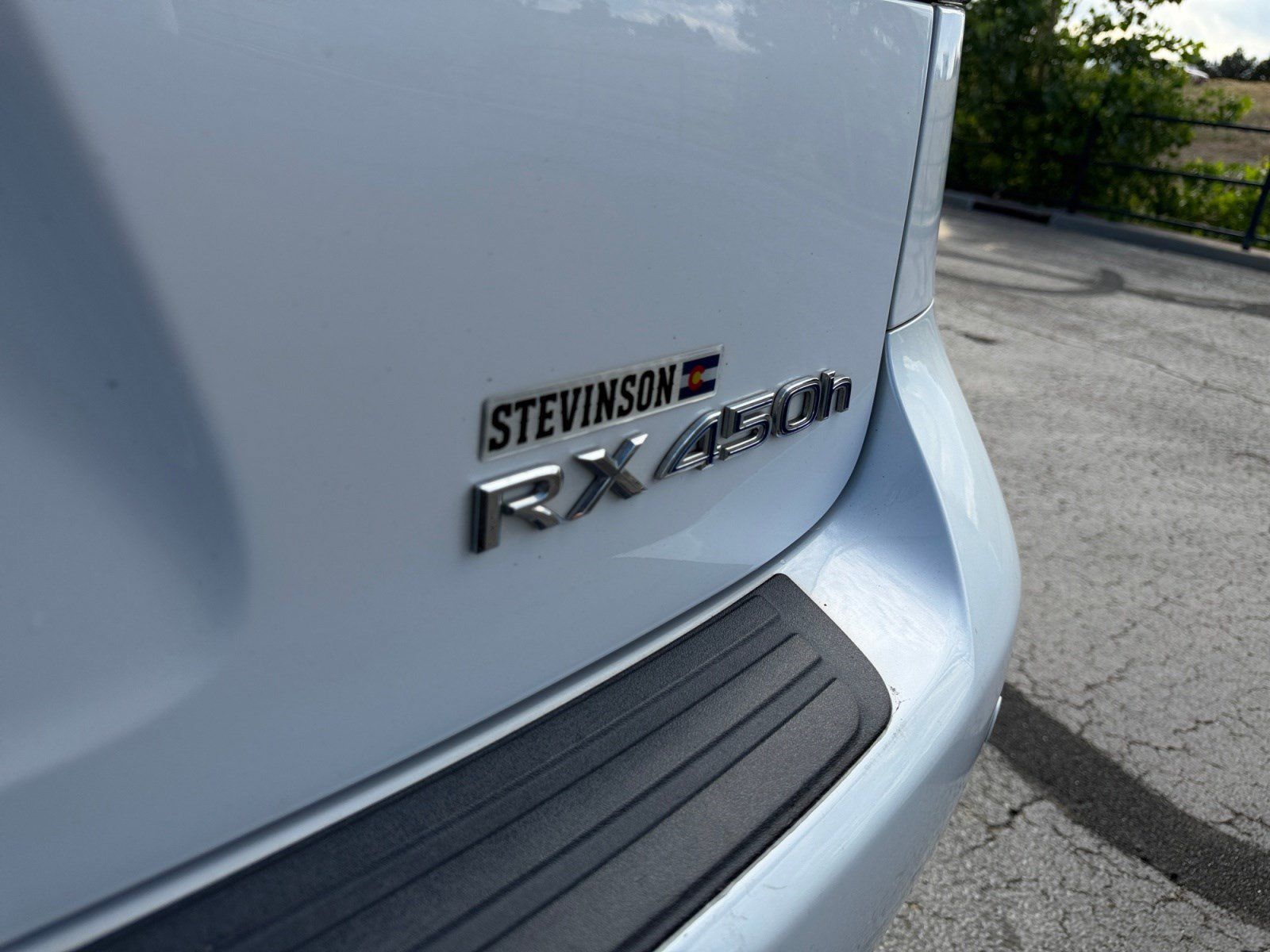 Used 2015 Lexus RX 450h AWD image 23