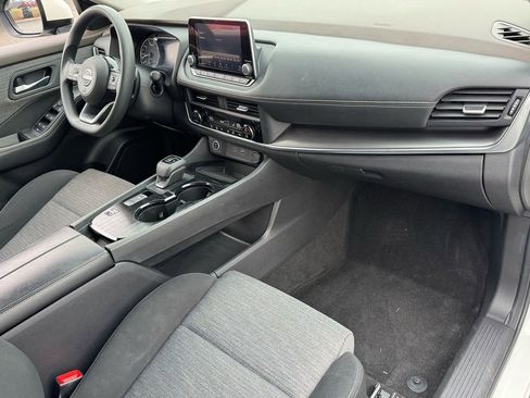 Used 2023 Nissan Rogue SV FWD image 23