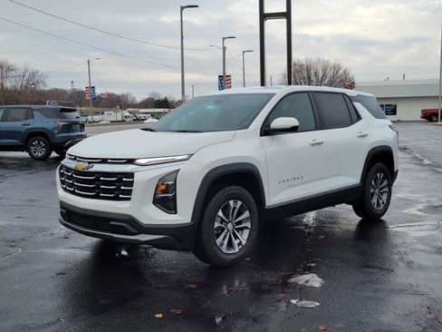 New 2026 Chevrolet Equinox LT w/ Convenience Package II image 4