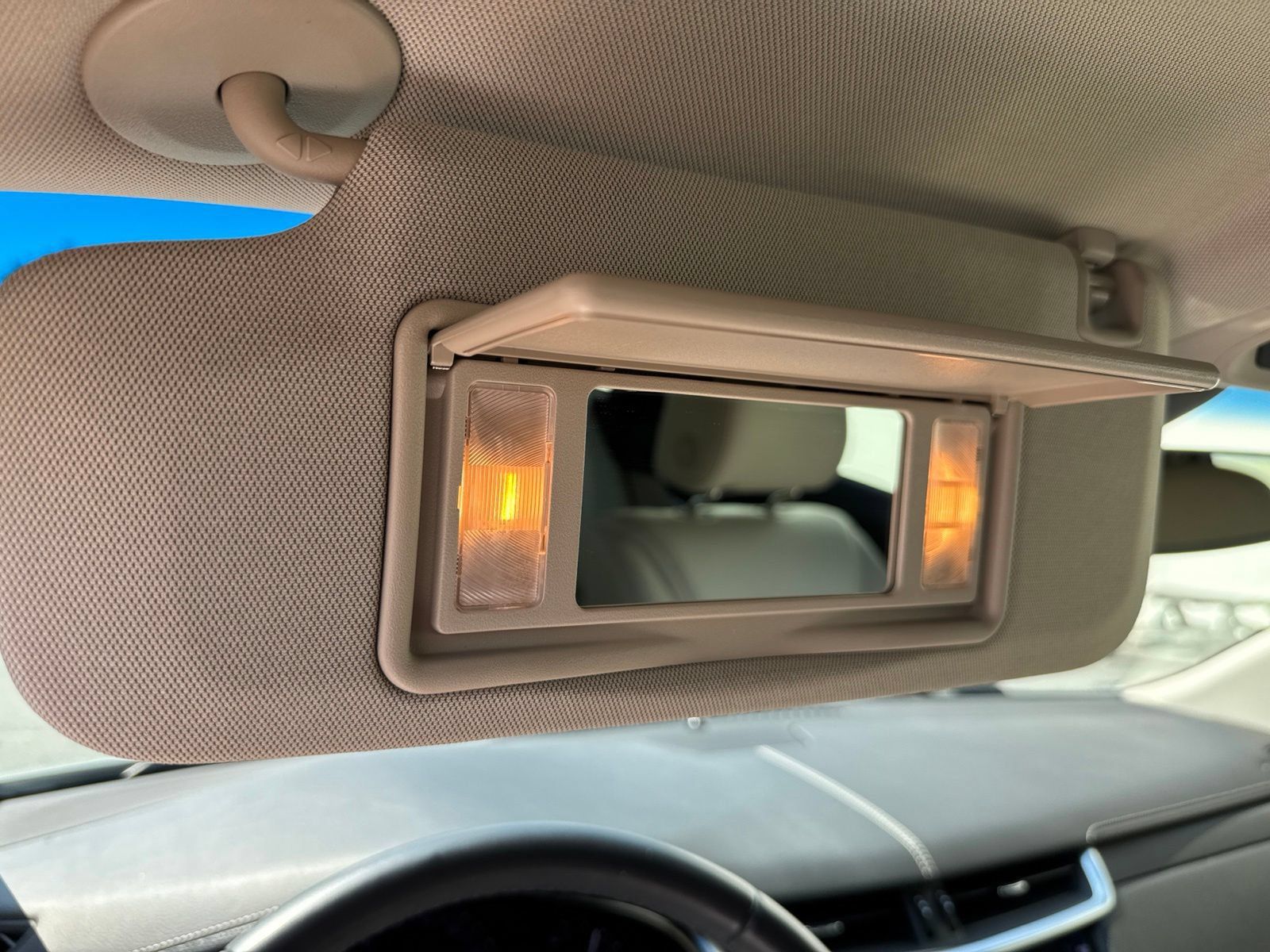 Used 2019 Cadillac XTS FWD image 30