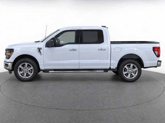 Used 2025 Ford F150 XLT w/ Equipment Group 301A Standard RWD image 4