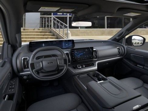 New 2025 Ford Expedition Tremor image 9