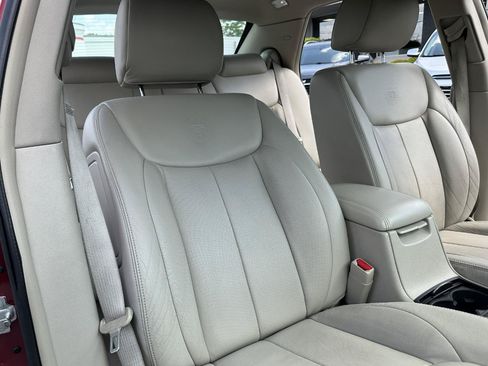 Used 2008 Cadillac DTS FWD image 45
