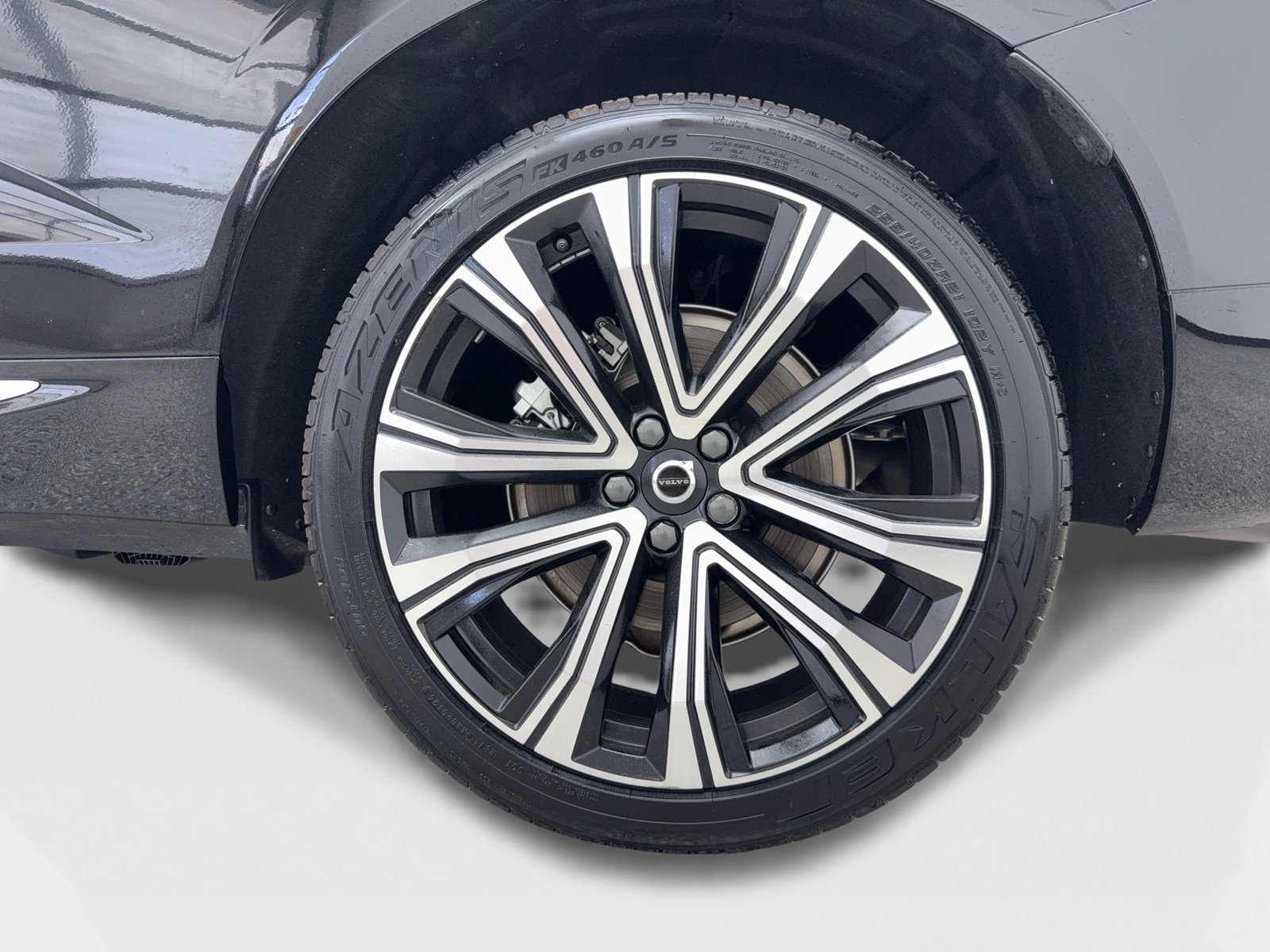 Used 2023 Volvo XC60 B6 Ultimate w/ Protection Package Premier AWD/4WD image 50