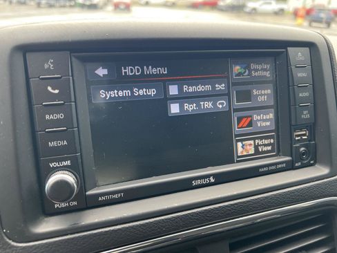 Used 2019 Dodge Grand Caravan SE w/ UConnect Hands-Free Group FWD image 24