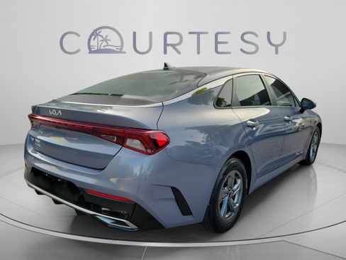 Used 2022 Kia K5 LXS FWD image 3