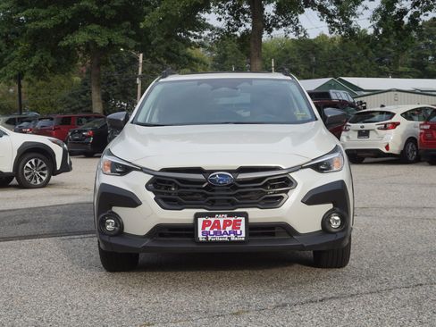 Used 2024 Subaru Crosstrek 2.0i Premium AWD/4WD image 2