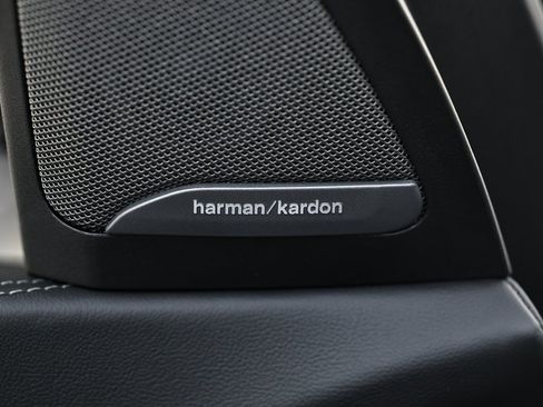 New 2026 BMW X5 M Competition w/ Executive Package image 18