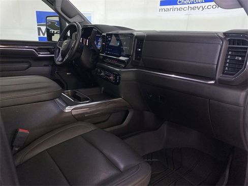 Certified 2024 Chevrolet Silverado 2500 LTZ w/ LTZ Convenience Package image 36