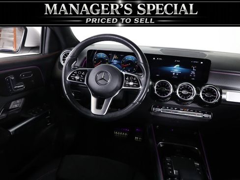 Used 2022 Mercedes-Benz GLB 250 4MATIC image 45