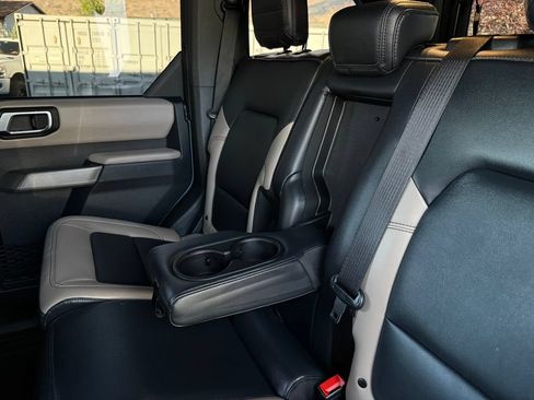 Used 2023 Ford Bronco Wildtrak AWD/4WD image 30