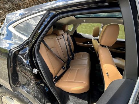 Used 2022 Jaguar E-PACE SE image 26