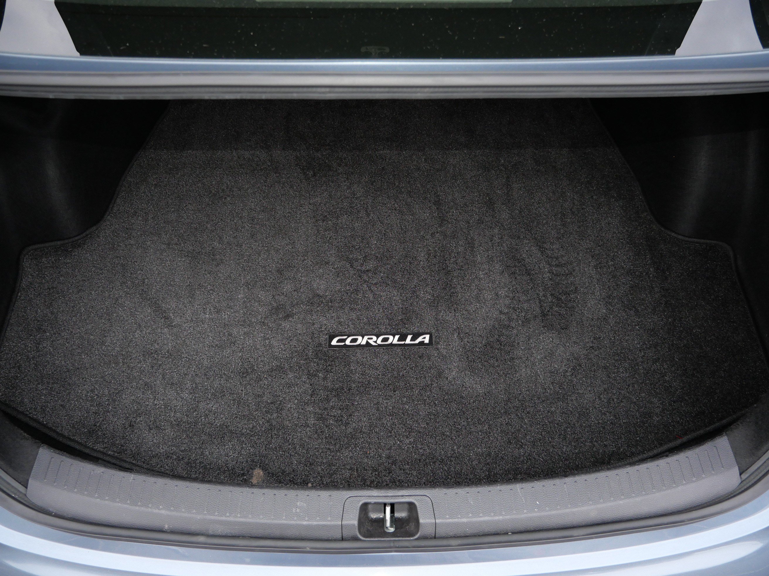 Certified 2024 Toyota Corolla LE FWD image 18