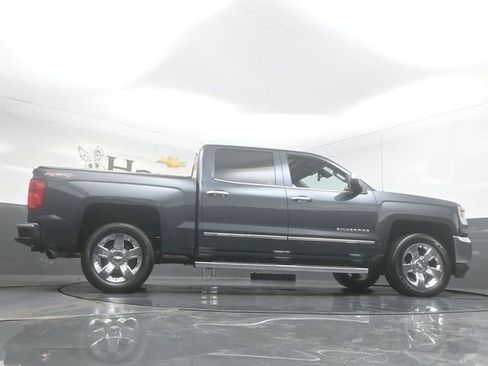 Used 2017 Chevrolet Silverado 1500 LTZ w/ LPO, Street Package image 51