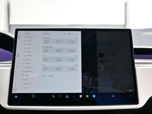 Used 2021 Tesla Model S Plaid image 23