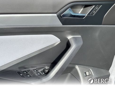 New 2026 Volkswagen Jetta SE image 17