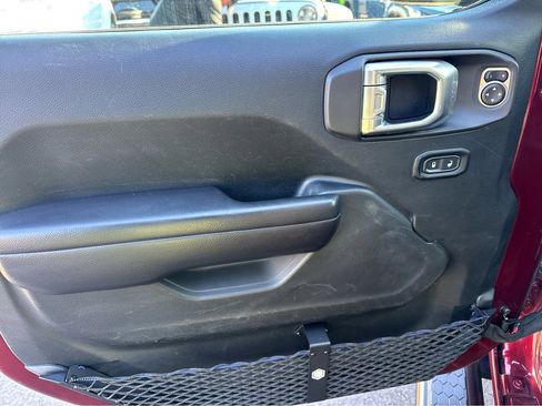 Certified 2021 Jeep Wrangler Unlimited Sport image 12