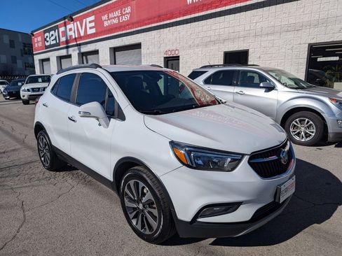 Used 2017 Buick Encore Preferred image 4