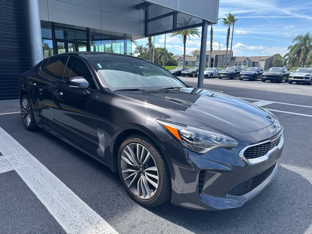 Used 2019 Kia Stinger Premium RWD image 5