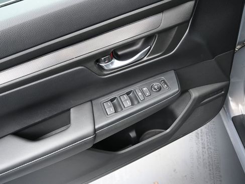 Used 2024 Honda CR-V EX image 17