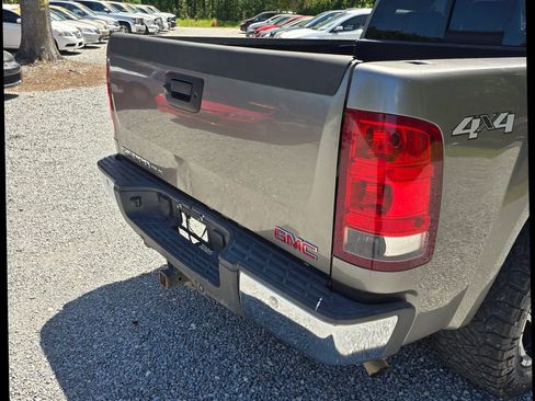 Used 2013 GMC Sierra 1500 SLE image 9