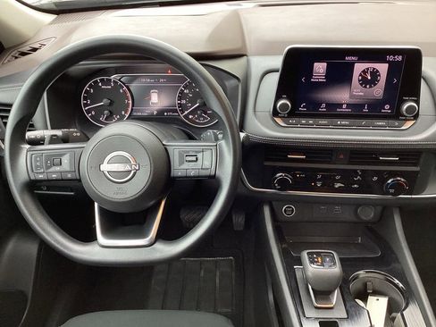 Used 2023 Nissan Rogue S image 18