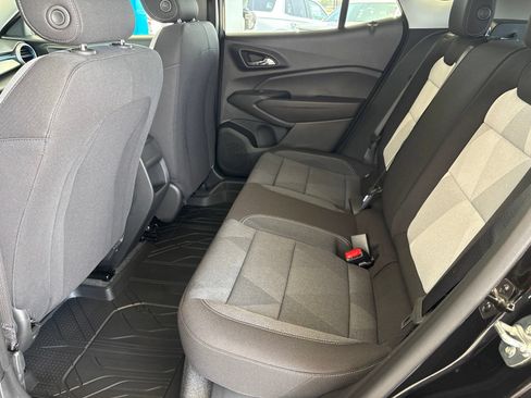 New 2026 Chevrolet Trax LS w/ LS Convenience Package FWD image 14