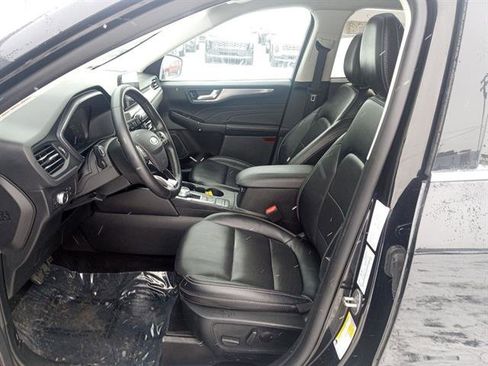 Used 2022 Ford Escape Titanium image 82