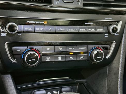 Used 2019 Kia Optima S w/ S Panoramic Sunroof Package FWD image 23