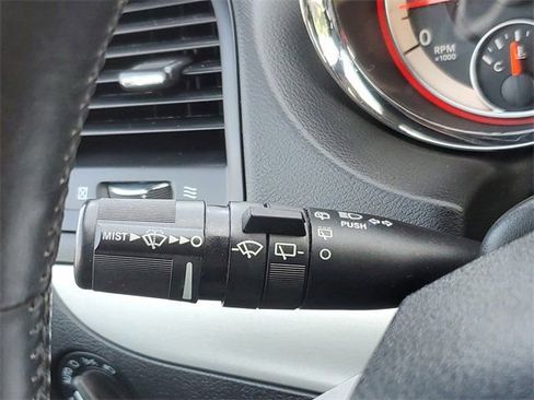 Used 2018 Dodge Grand Caravan GT FWD image 15
