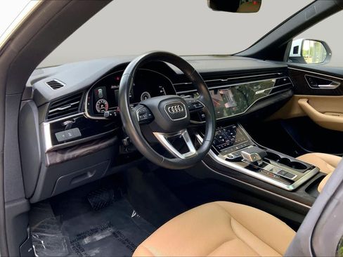 Used 2021 Audi Q8 Premium Plus w/ Premium Plus Package AWD/4WD image 17