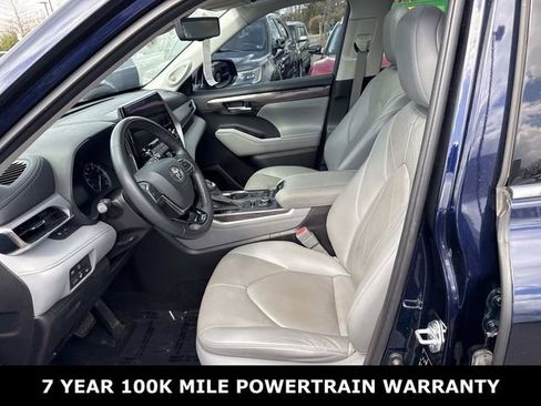 Used 2021 Toyota Highlander Platinum image 14
