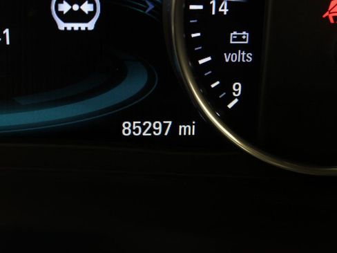 Used 2018 Buick Envision Premium image 25