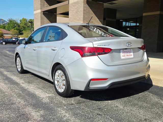 Used 2020 Hyundai Accent SE FWD image 8