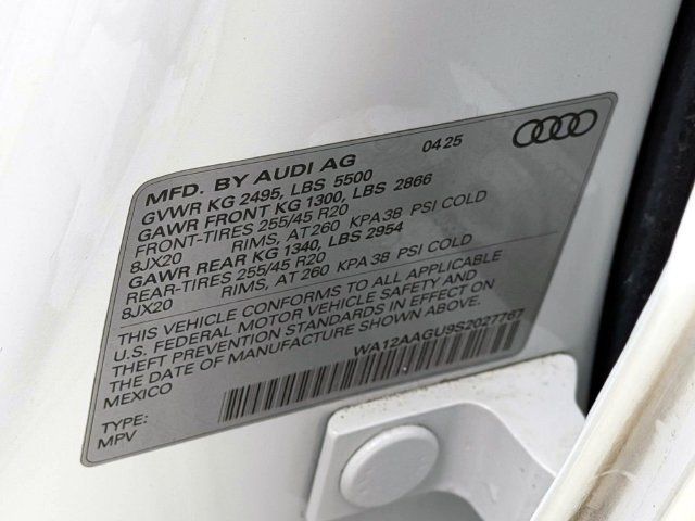 Used 2025 Audi Q5 Premium Plus w/ Premium Plus AWD/4WD image 34