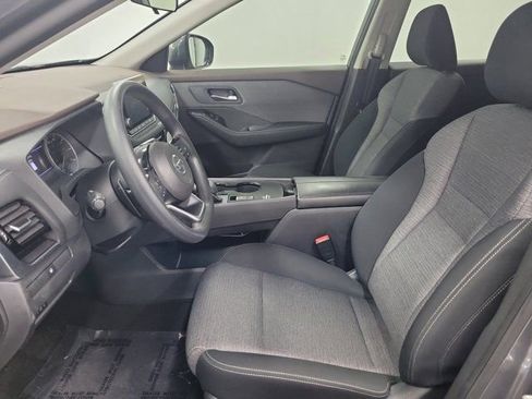 Used 2021 Nissan Rogue SV FWD image 21