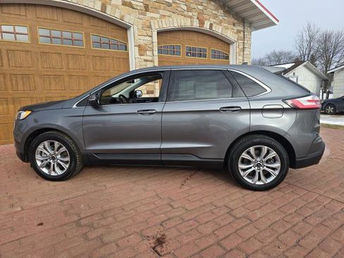 Used 2024 Ford Edge Titanium image 6
