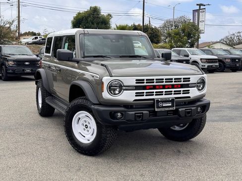 New 2026 Ford Bronco Heritage Edition AWD/4WD image 3