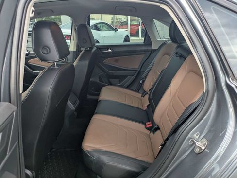 Certified 2025 Volkswagen Jetta SEL FWD image 14