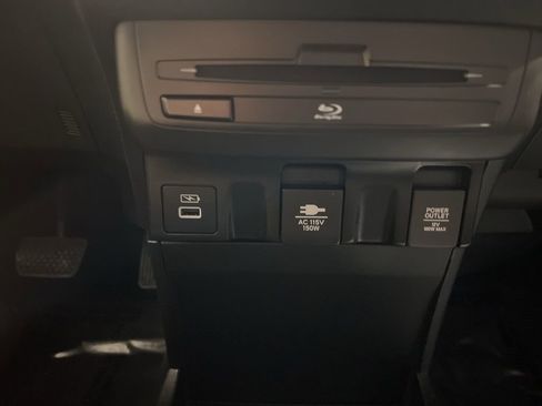 Used 2023 Honda Odyssey Touring image 20