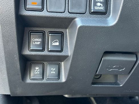 Used 2025 Nissan Frontier PRO-4X w/ Pro Premium Package AWD/4WD image 26